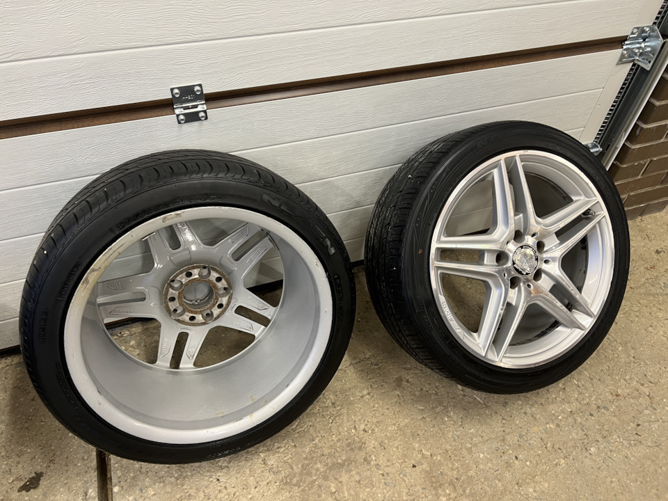 Фото в бортжурнале Mercedes-Benz E-Class (W212)