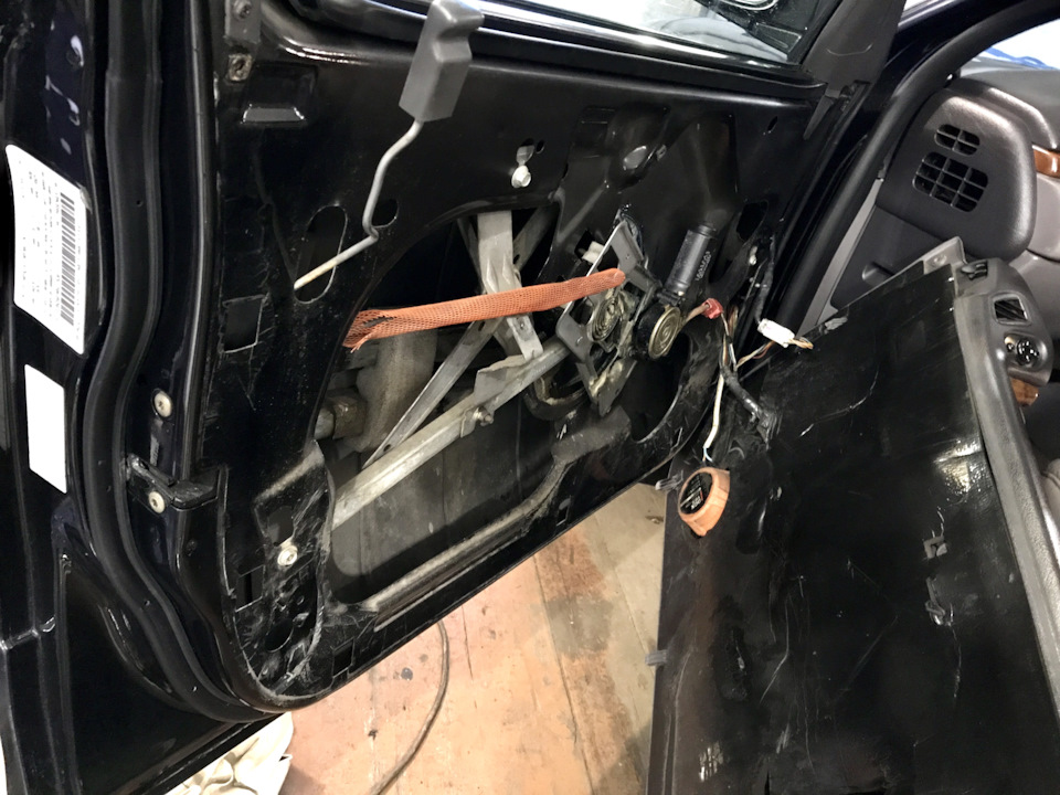 Фото в бортжурнале Chrysler LHS (1G)