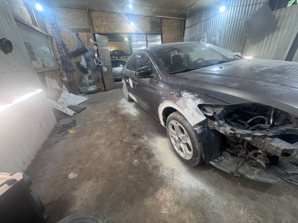 Photo from the logbook Ford Mondeo IV