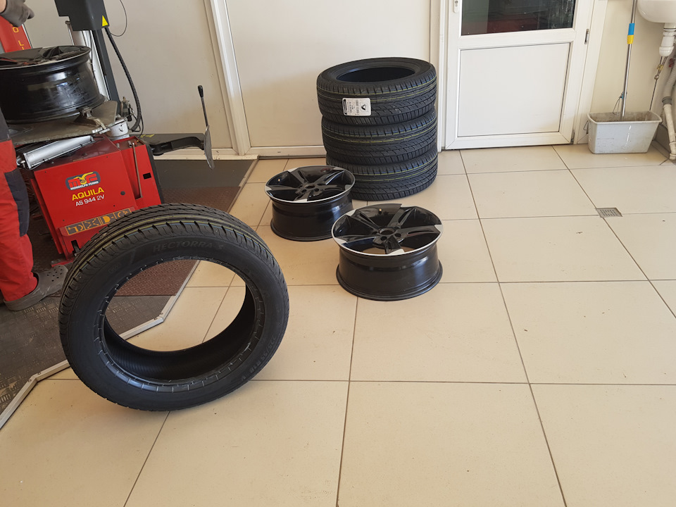 Фото в бортжурнале KIA Sportage (4G). Запчасти на фото: AS944