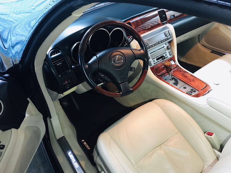 Фото в бортжурнале Lexus SC (430)