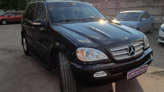 Mercedes-Benz M-Class