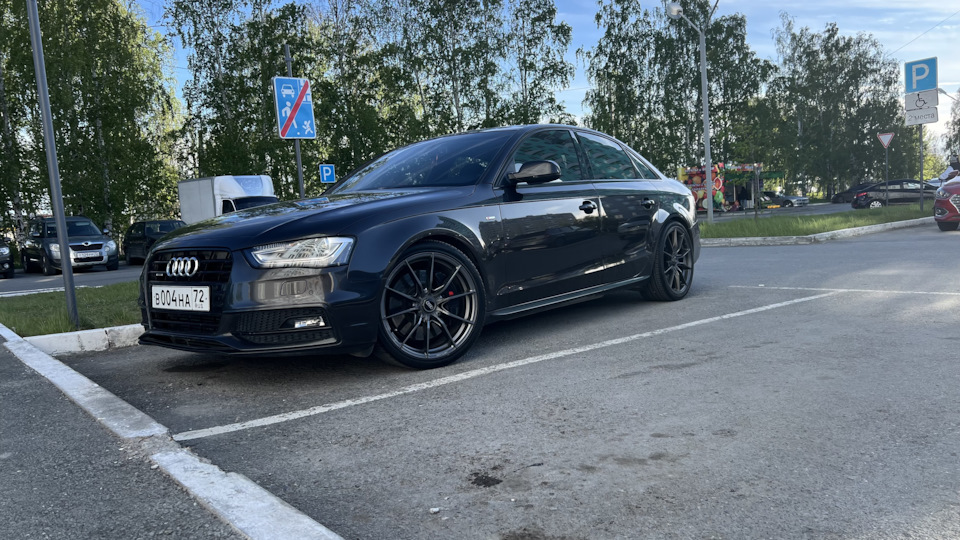 ни чего не видно — Audi A4 (B8)