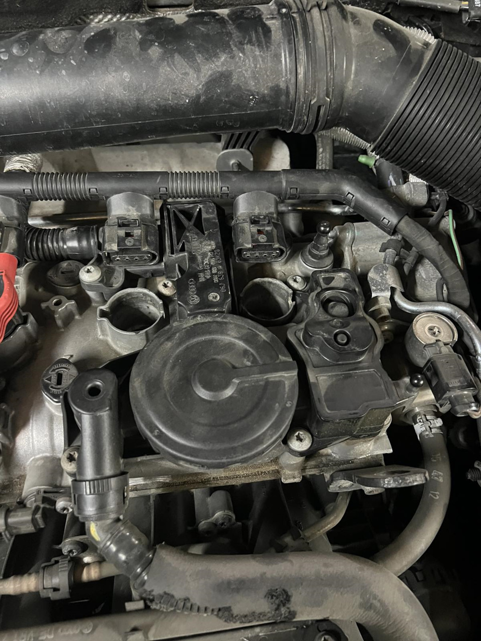 Фото в бортжурнале Volkswagen Passat B7. Запчасти на фото: P1550