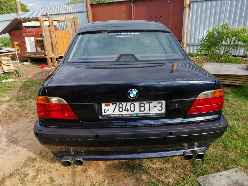 После 🤪 — BMW 7 series (E38)