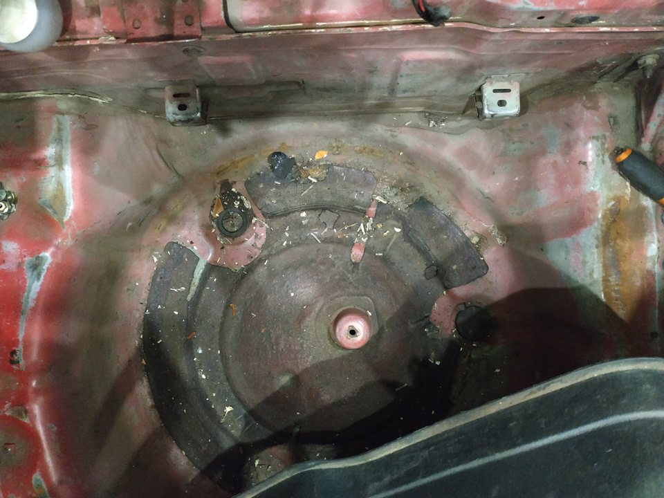 Фото в бортжурнале Mazda 323 IV