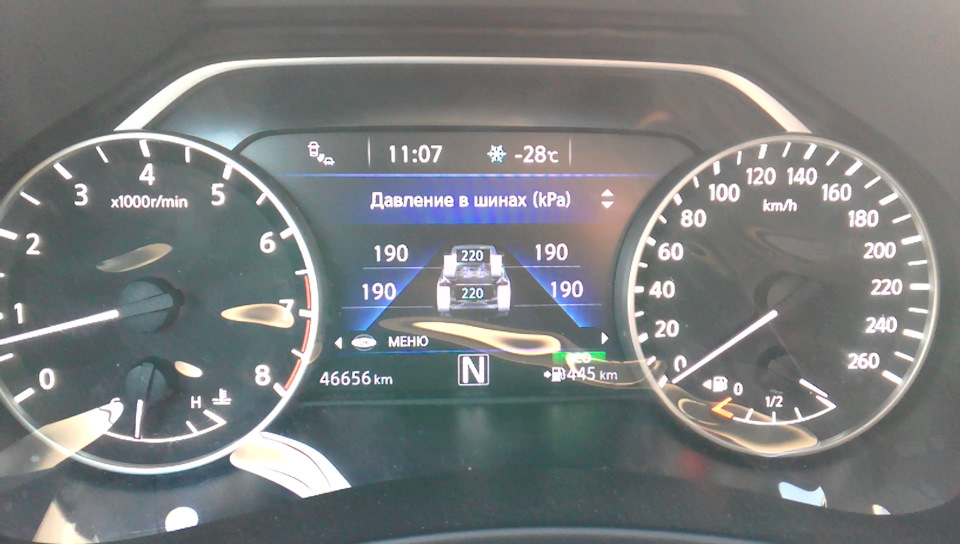 Фото в бортжурнале Nissan Murano III