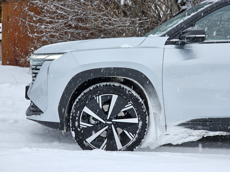 Фото в бортжурнале Geely Atlas (2G)
