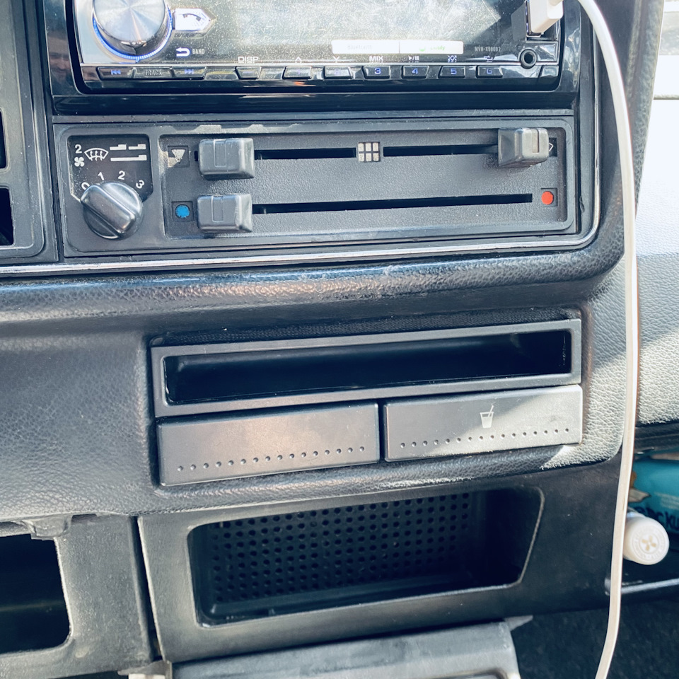 он боард — Volkswagen Jetta I
