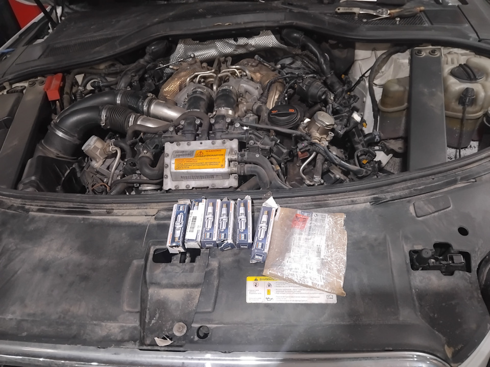 Фото в бортжурнале Audi A8 (D4)