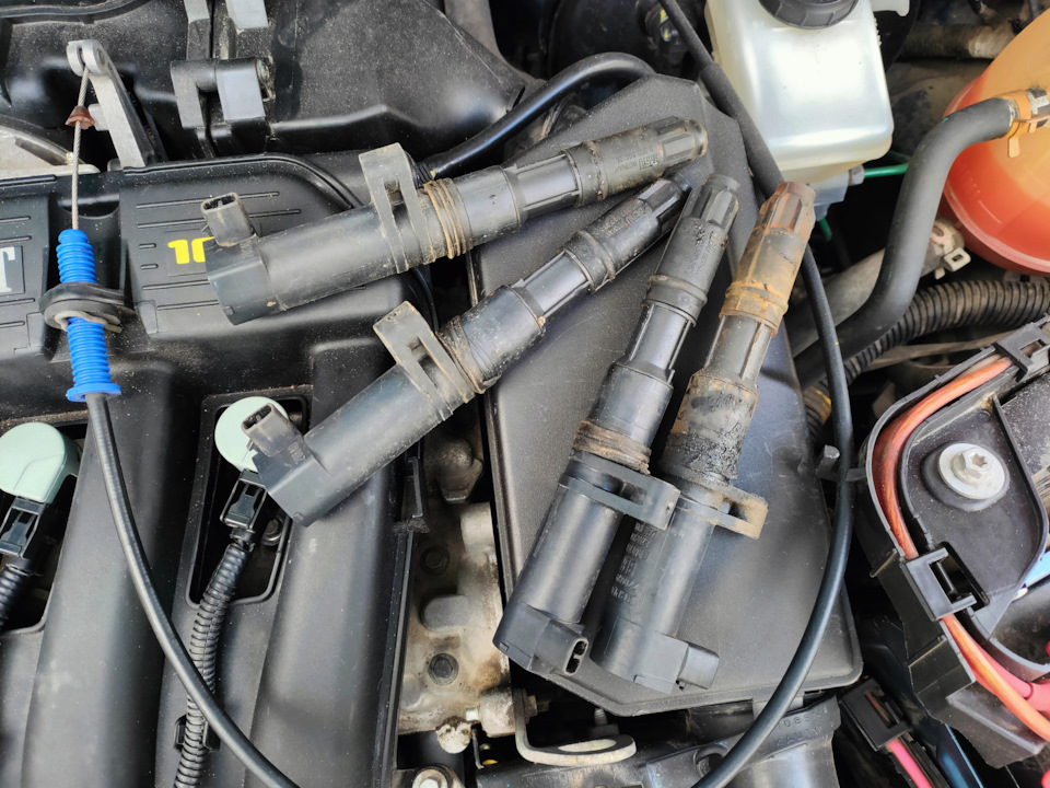 Фото в бортжурнале Renault Logan (1G)
