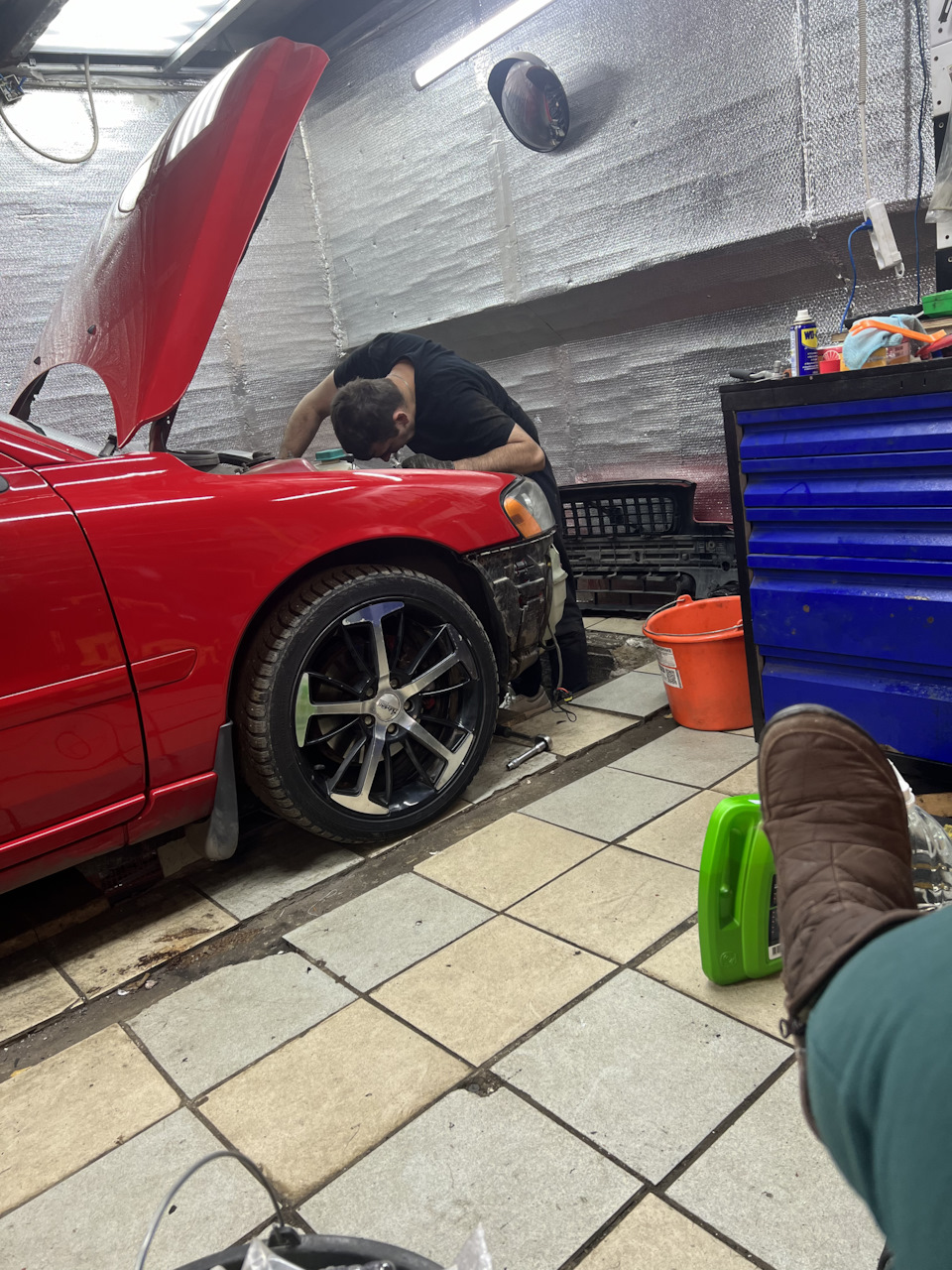 Замена радиатора — Volvo S60 (1G)