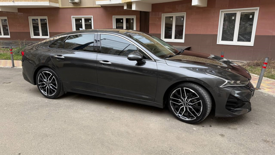 KIA K5 (корейская А7)😁