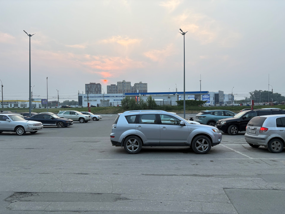 Фото в бортжурнале Mitsubishi Outlander XL