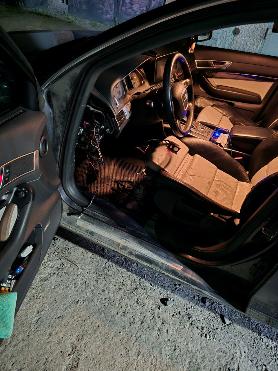 Фото в бортжурнале Audi A6 (C6)